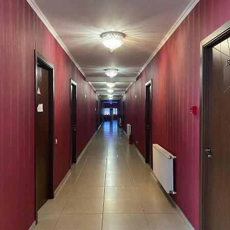 Hotel Okriba Tiflis Exterior foto
